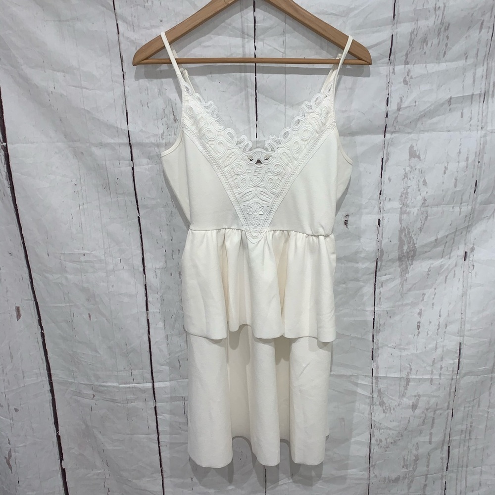 Vero Moda sleeveless lace tiered dress NWOT